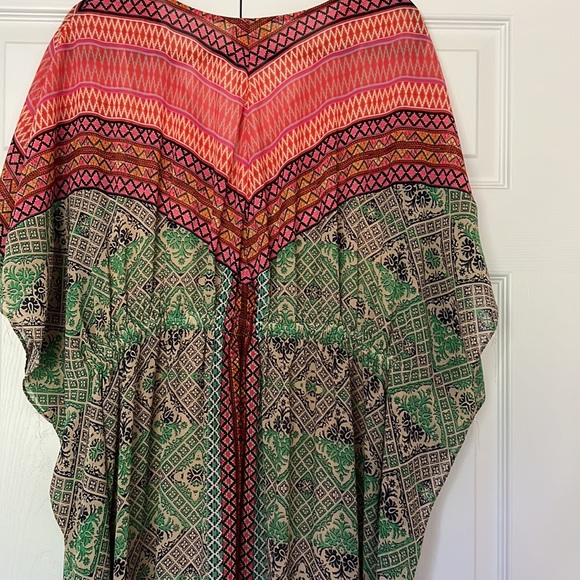 ANTHRO Vanessa Virginia Printed Maxi Caftan - Picture 3 of 5